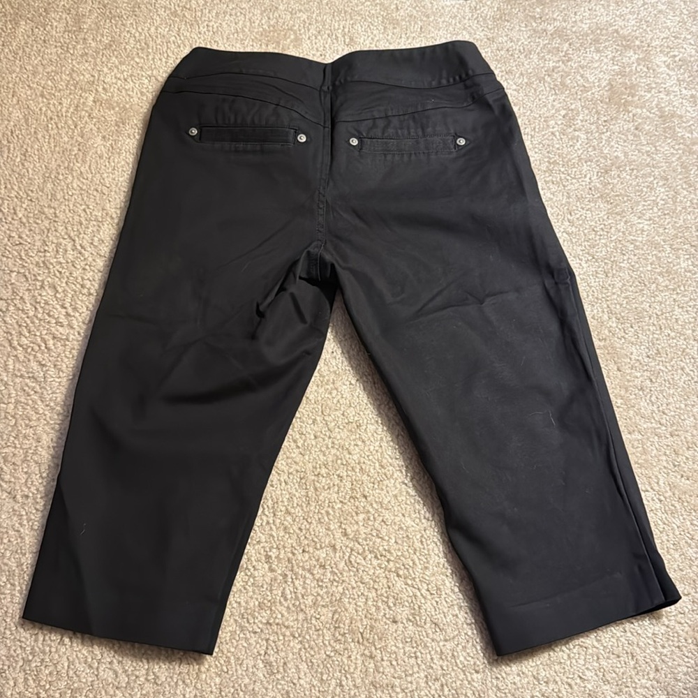 Y2K black capris with detailed front pockets size 2 - Picture 6 of 6